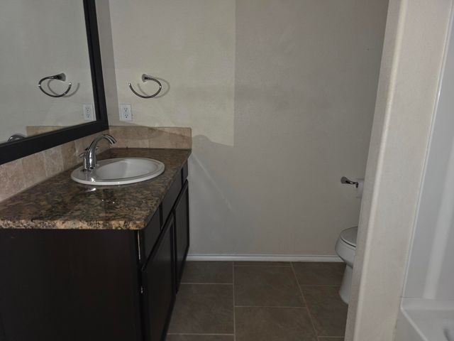 7028 34th Place, Lubbock, TX 79407