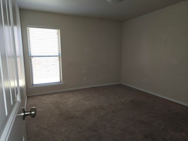 7028 34th Place, Lubbock, TX 79407