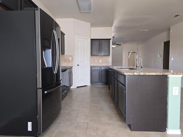 7028 34th Place, Lubbock, TX 79407