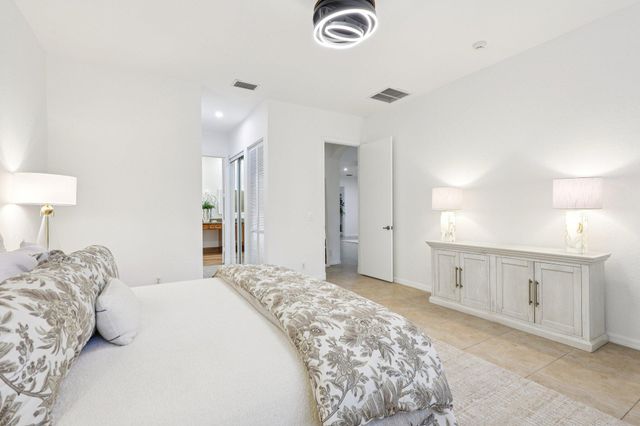 173 Via Condado Way, Palm Beach Gardens, FL 33418