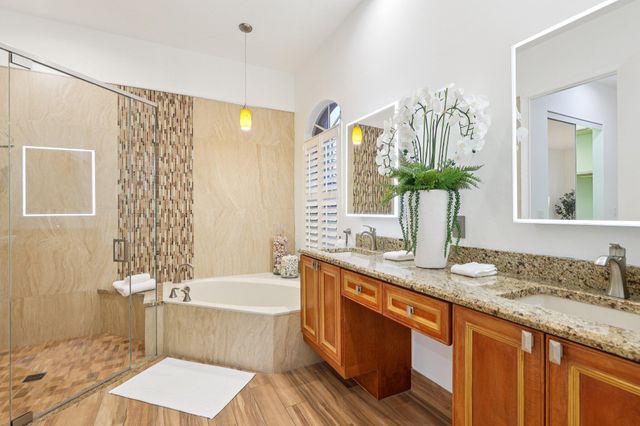 173 Via Condado Way, Palm Beach Gardens, FL 33418