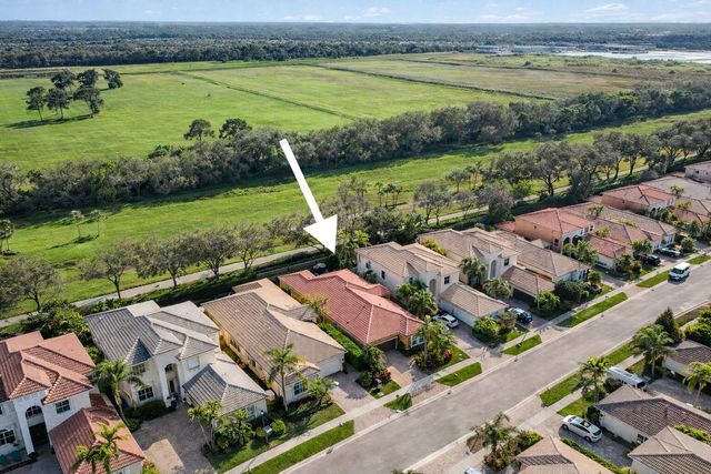173 Via Condado Way, Palm Beach Gardens, FL 33418