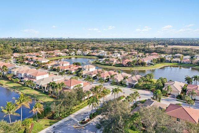 173 Via Condado Way, Palm Beach Gardens, FL 33418