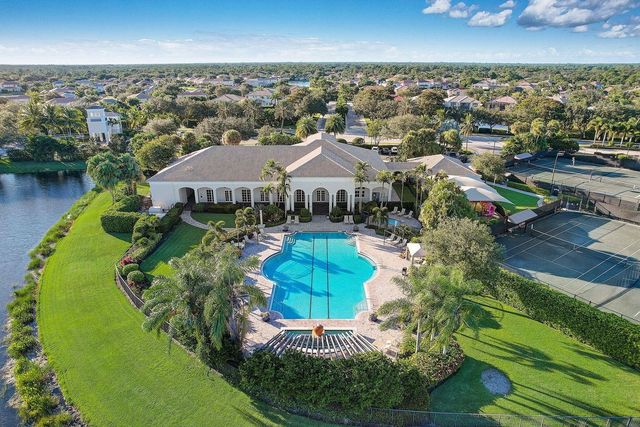 173 Via Condado Way, Palm Beach Gardens, FL 33418