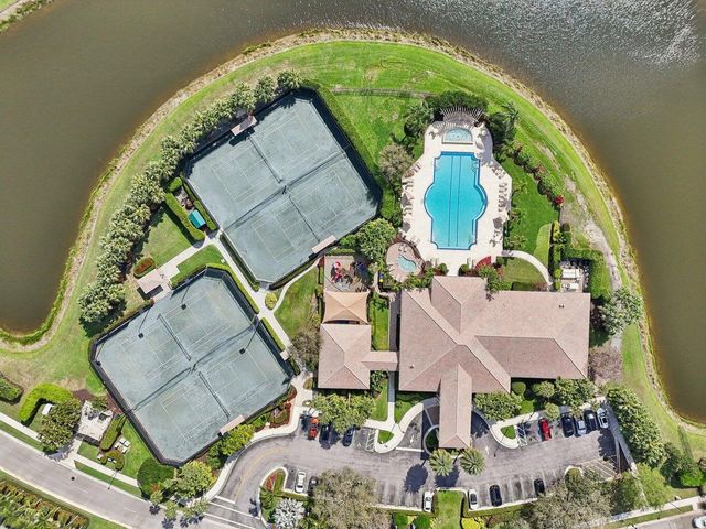 173 Via Condado Way, Palm Beach Gardens, FL 33418