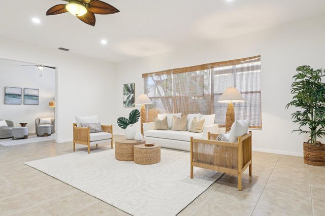 173 Via Condado Way, Palm Beach Gardens, FL 33418