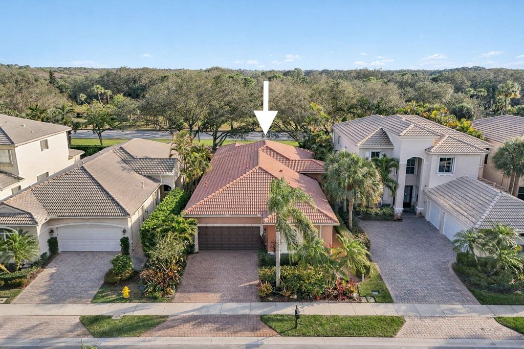 173 Via Condado Way, Palm Beach Gardens, FL 33418