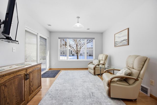 5323 University Drive S D, Fargo, ND 58104