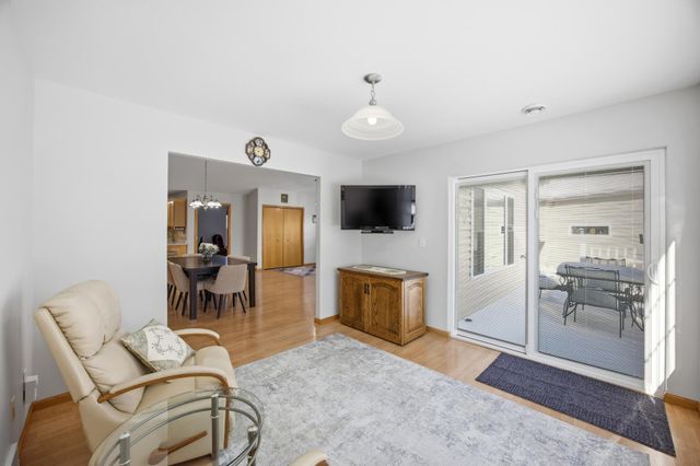 5323 University Drive S D, Fargo, ND 58104