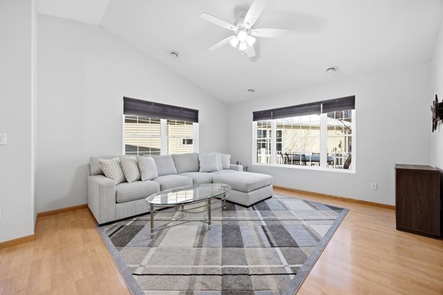 5323 University Drive S D, Fargo, ND 58104