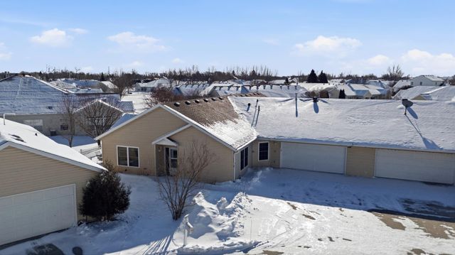 5323 University Drive S D, Fargo, ND 58104