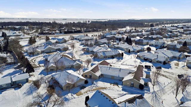 5323 University Drive S D, Fargo, ND 58104