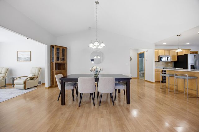 5323 University Drive S D, Fargo, ND 58104