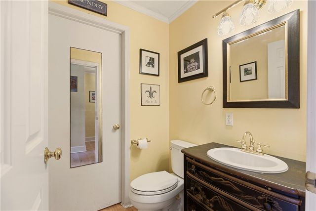 216 Goddard Row, Newport, RI 02840