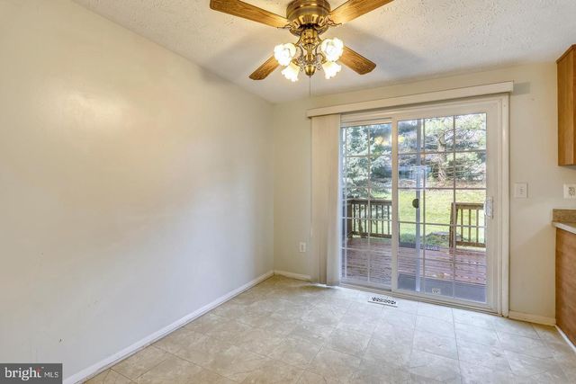 11127 CAPTAINS WALK CT, North Potomac, MD 20878