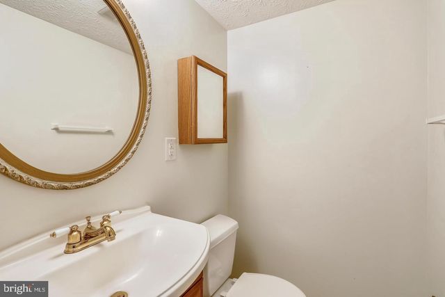 11127 CAPTAINS WALK CT, North Potomac, MD 20878