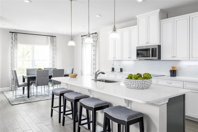 2218 BLUE HERON CIRCLE, Auburndale, FL 33823