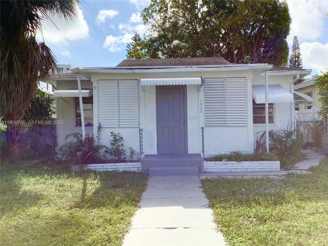 1832 Fillmore St, Hollywood, FL 33020