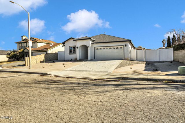 45060 Andale Avenue, Lancaster, CA 93535
