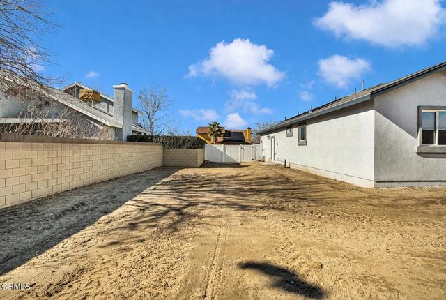 45060 Andale Avenue, Lancaster, CA 93535