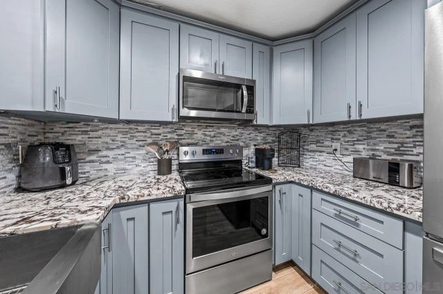 8445 Graves Avenue 26, Santee, CA 92071