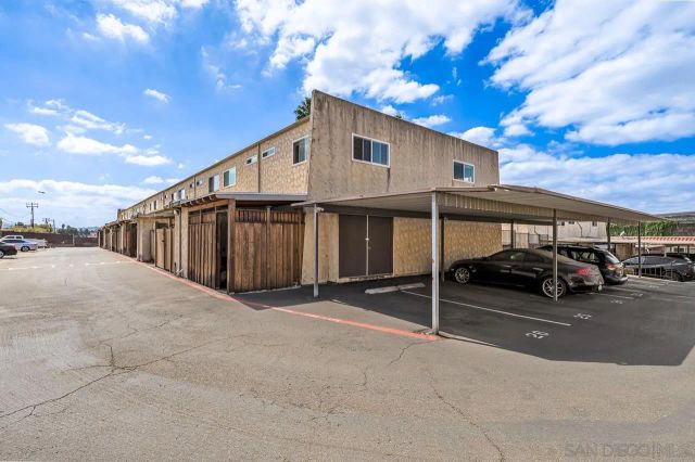 8445 Graves Avenue 26, Santee, CA 92071