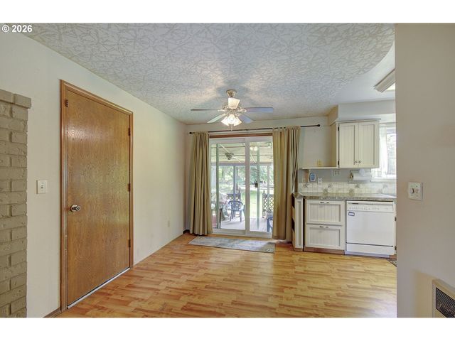 16327 Ne 238TH St, Battle Ground, WA 98604