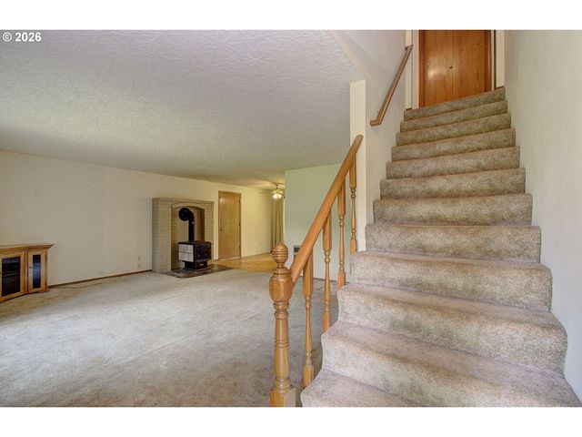 16327 Ne 238TH St, Battle Ground, WA 98604