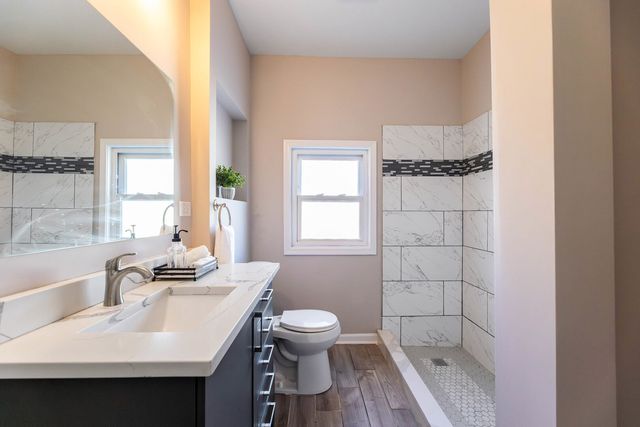 606 Bellwood Avenue, Bellwood, IL 60104