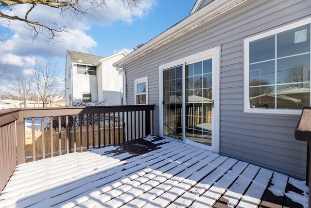 606 Bellwood Avenue, Bellwood, IL 60104