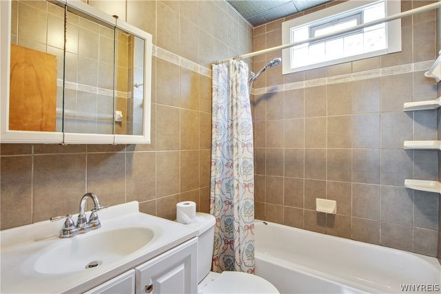 1784 William Street, Buffalo, NY 14206