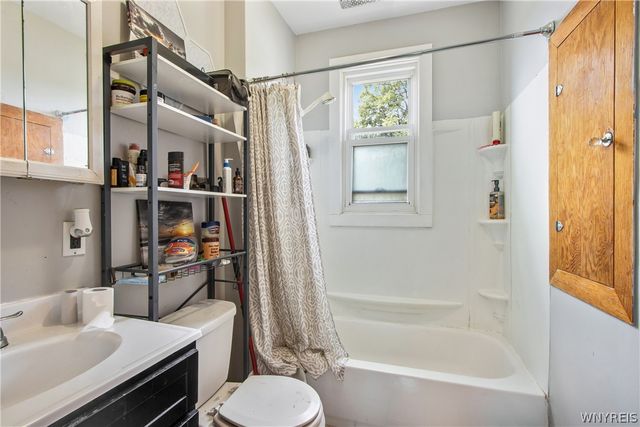 1784 William Street, Buffalo, NY 14206