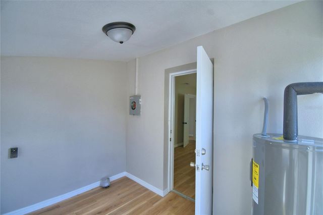 108 YALE AVENUE, Frostproof, FL 33843