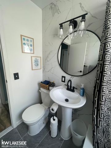 37861 Elm Lane, Harrison Twp, MI 48045