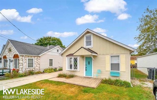 37861 Elm Lane, Harrison Twp, MI 48045