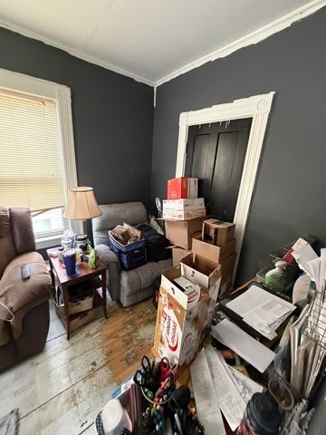 18-20 Elm Street, Derry, NH 03038