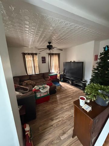 18-20 Elm Street, Derry, NH 03038