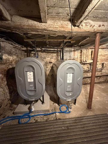 18-20 Elm Street, Derry, NH 03038