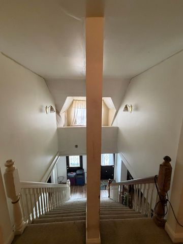 18-20 Elm Street, Derry, NH 03038