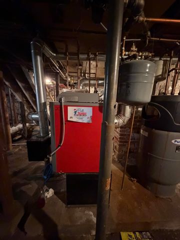 18-20 Elm Street, Derry, NH 03038