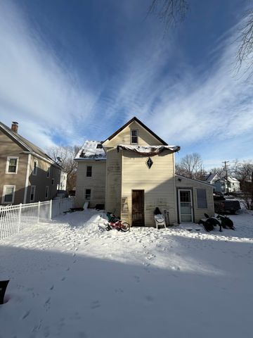 18-20 Elm Street, Derry, NH 03038