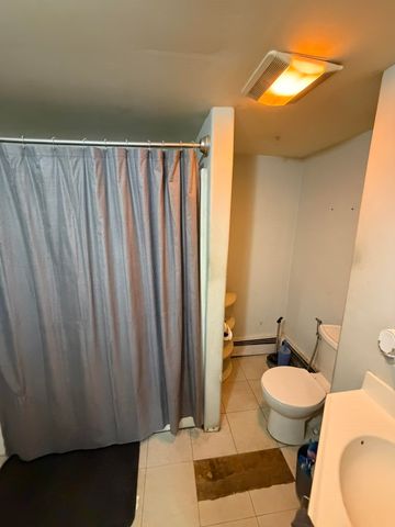 18-20 Elm Street, Derry, NH 03038