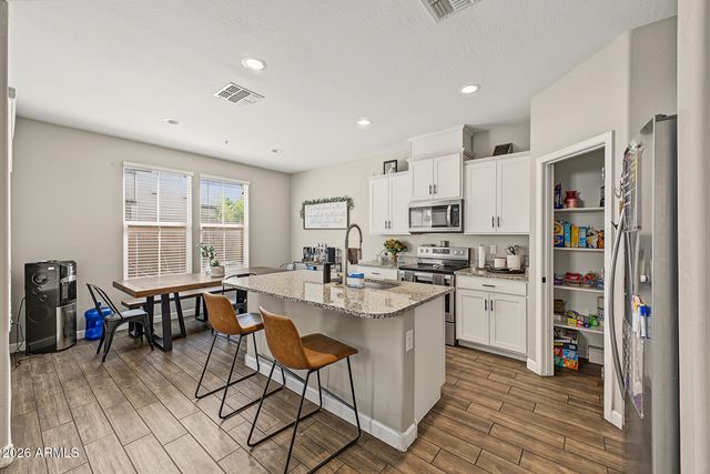 1255 N Arizona Avenue 1122, Chandler, AZ 85225