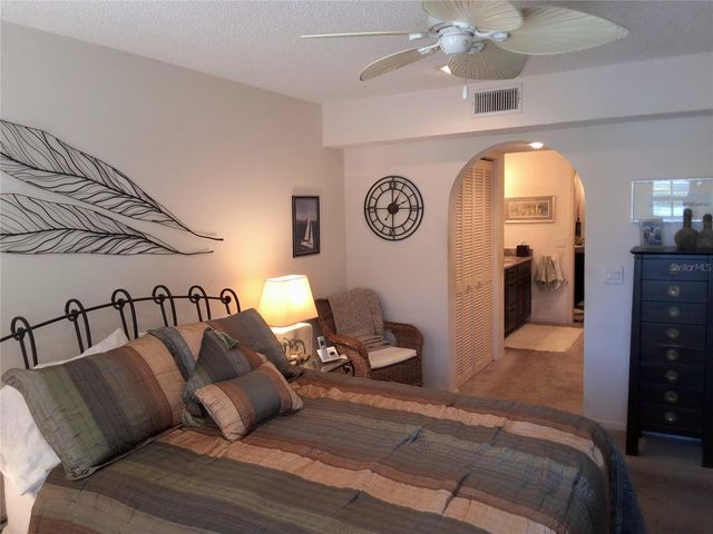 3502 57TH AVE CIR W, Bradenton, FL 34210