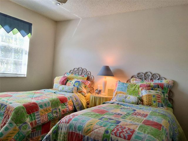 3502 57TH AVE CIR W, Bradenton, FL 34210