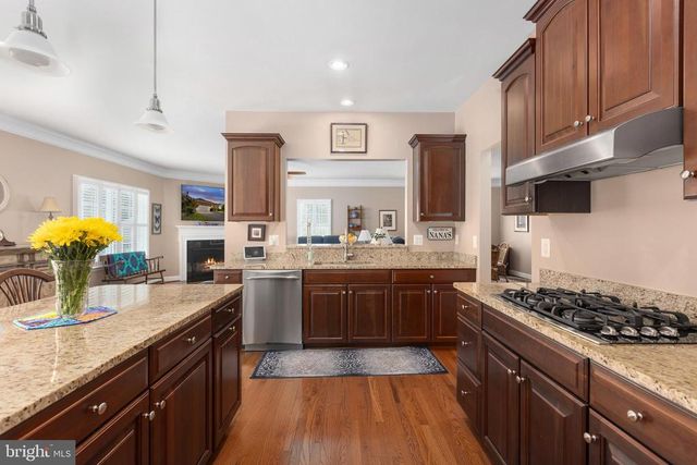 10012 HAZELNUT CT, Fredericksburg, VA 22407