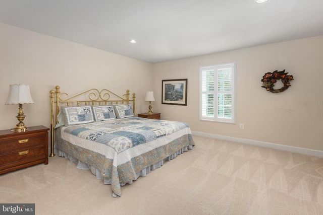 10012 HAZELNUT CT, Fredericksburg, VA 22407
