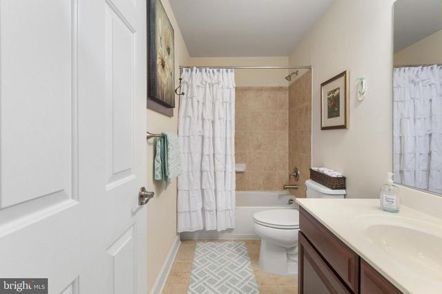 10012 HAZELNUT CT, Fredericksburg, VA 22407