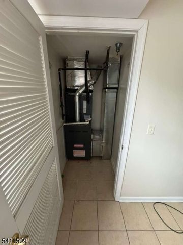 787 Clinton Ave, Newark City, NJ 07108