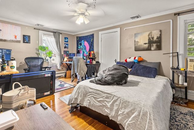 10 Hardwick, Boston, MA 02135